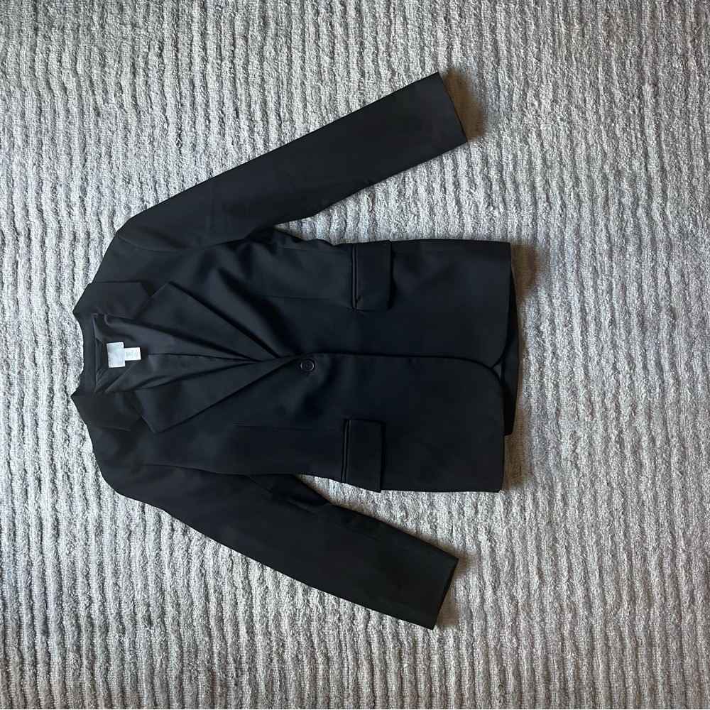 H&M Black Tailored Blazer with Notched Lapels